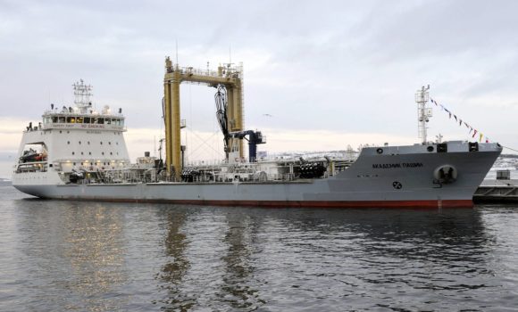 Añademiñ Pashin replenishment oiler comes into service with Russian Northern Fleet